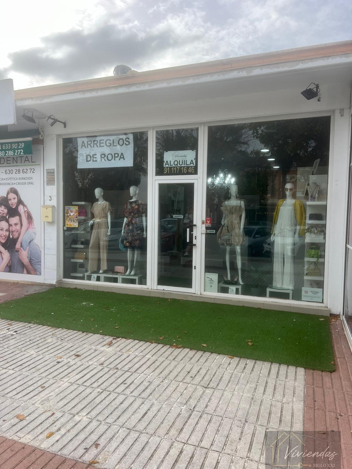 For share of commercial in Boadilla del Monte