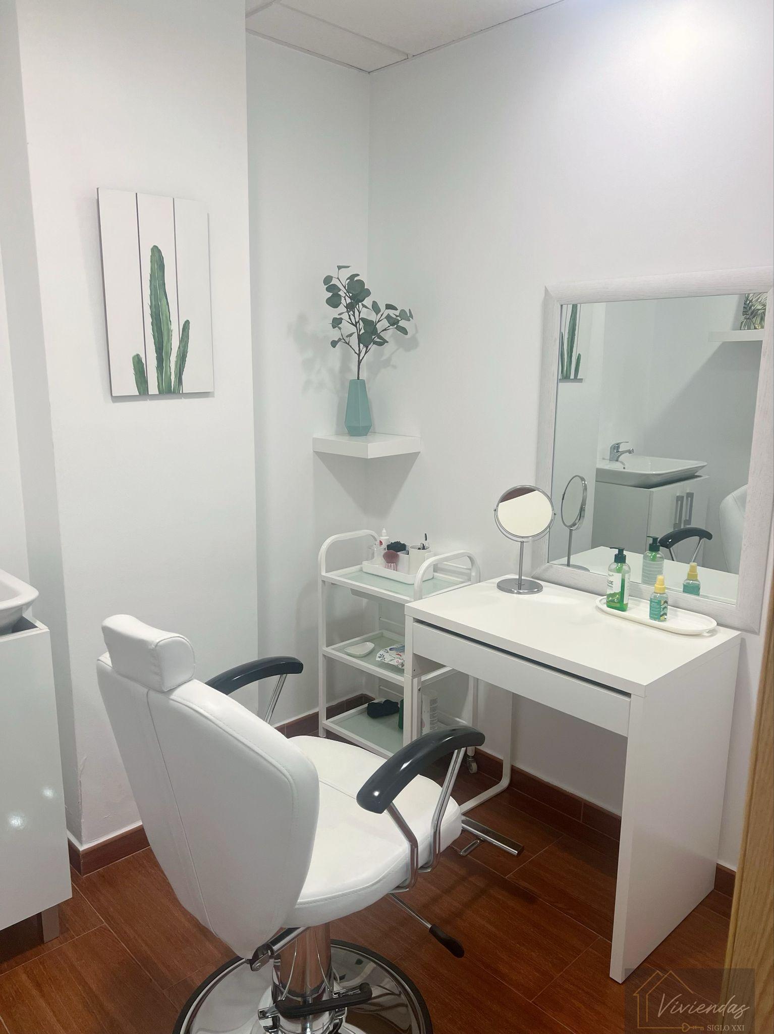 For rent of commercial in Boadilla del Monte