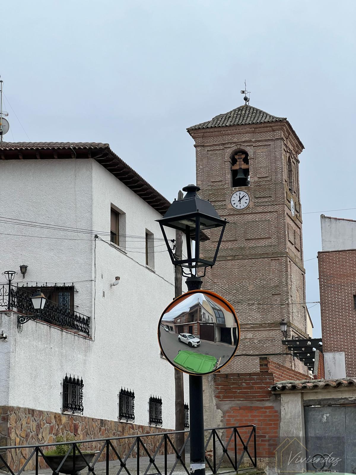 For sale of land in El Viso de San Juan