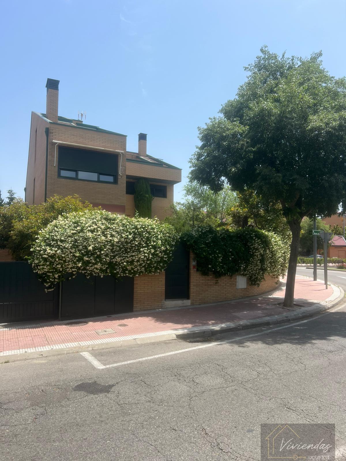 For sale of chalet in Boadilla del Monte