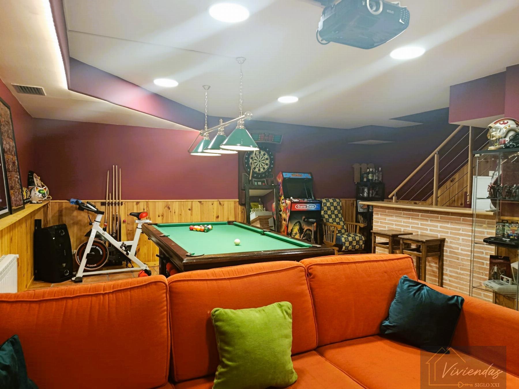For sale of chalet in Villanueva de Perales