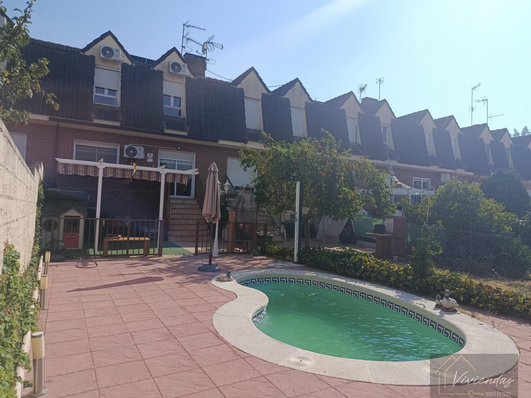 Venta de chalet en Villanueva de Perales