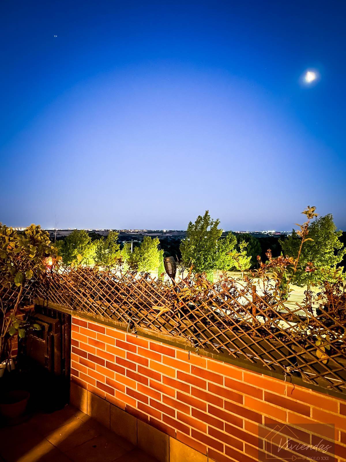 For sale of penthouse in Boadilla del Monte