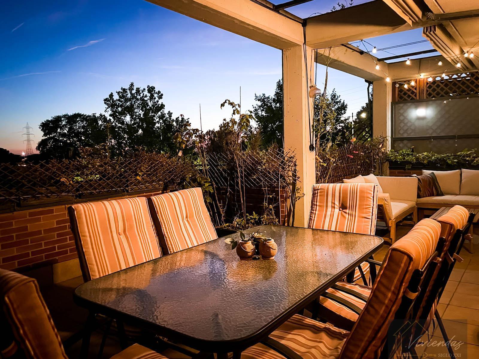 For sale of penthouse in Boadilla del Monte