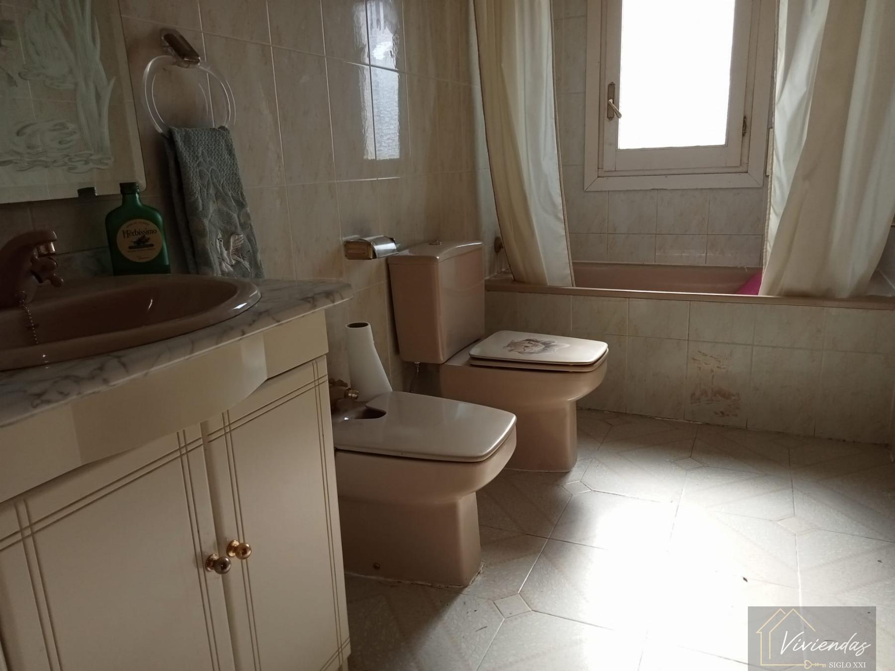Venta de chalet en Villanueva de Perales