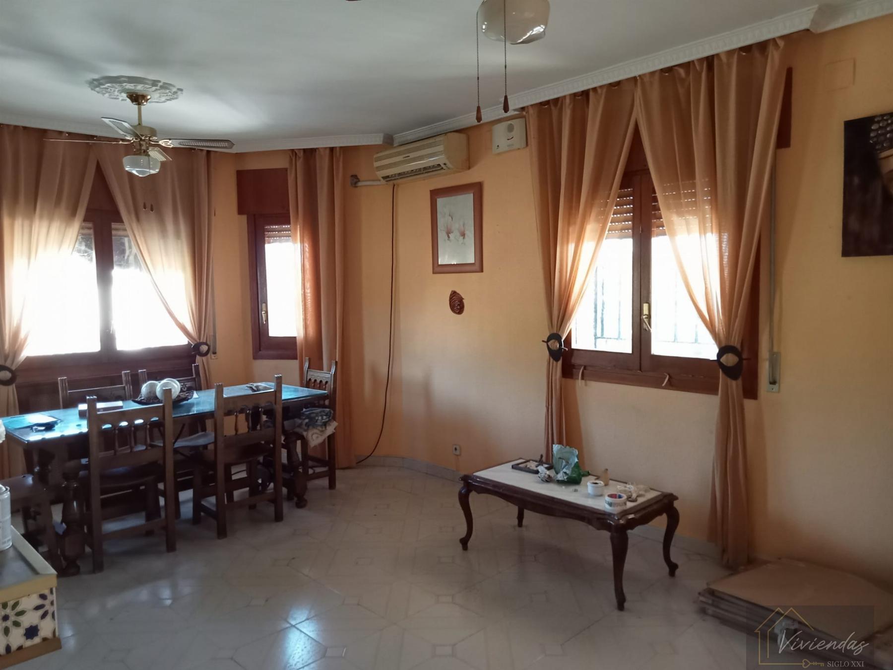 Venta de chalet en Villanueva de Perales
