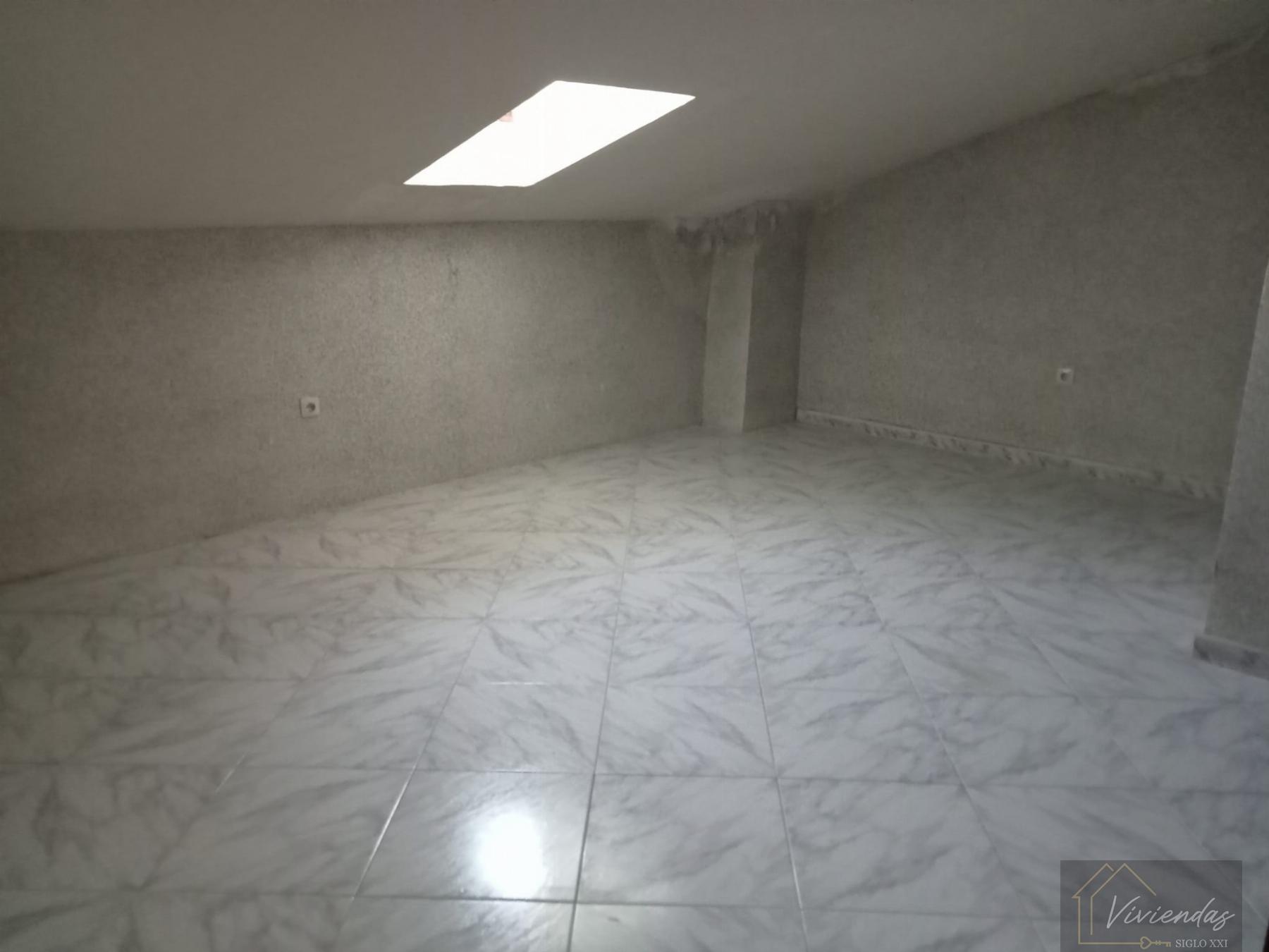 Venta de chalet en Villanueva de Perales