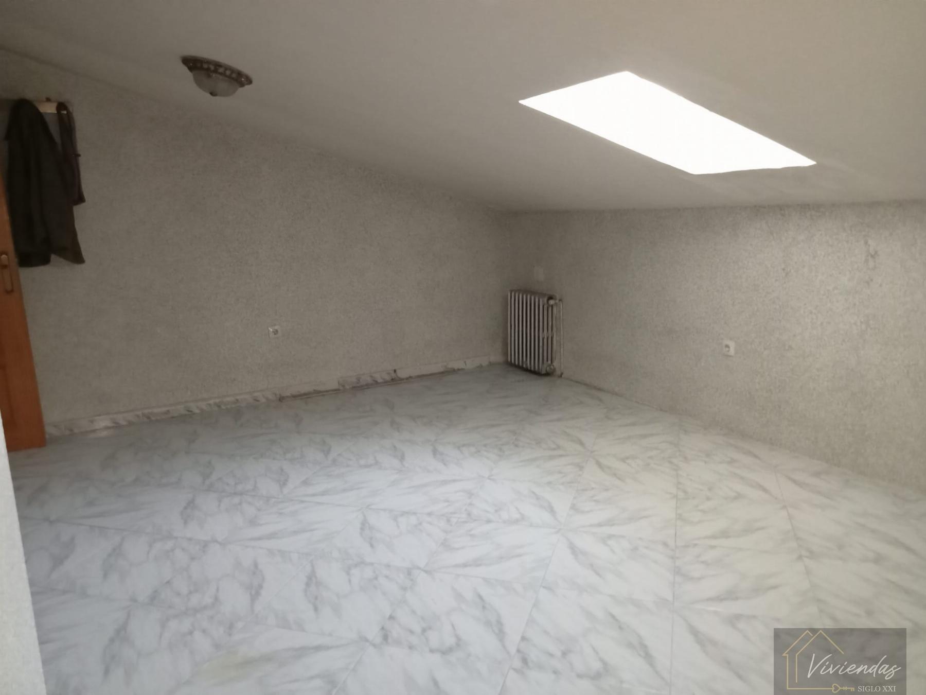 Venta de chalet en Villanueva de Perales