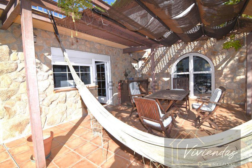 For sale of chalet in Valdemorillo