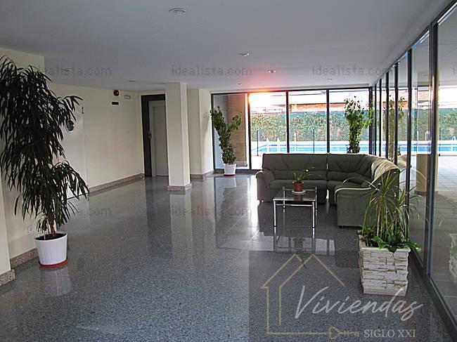 For sale of flat in Boadilla del Monte