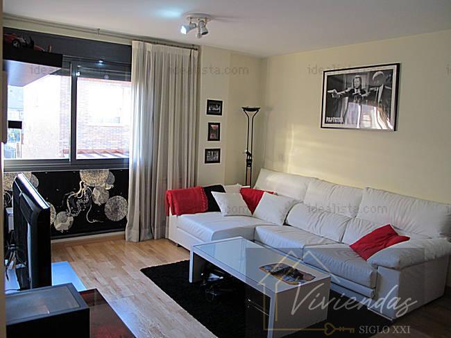 For sale of flat in Boadilla del Monte