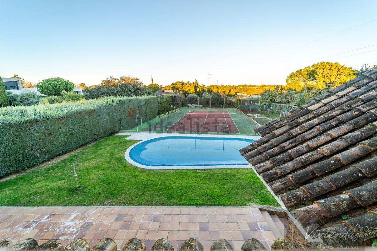 For sale of villa in Boadilla del Monte