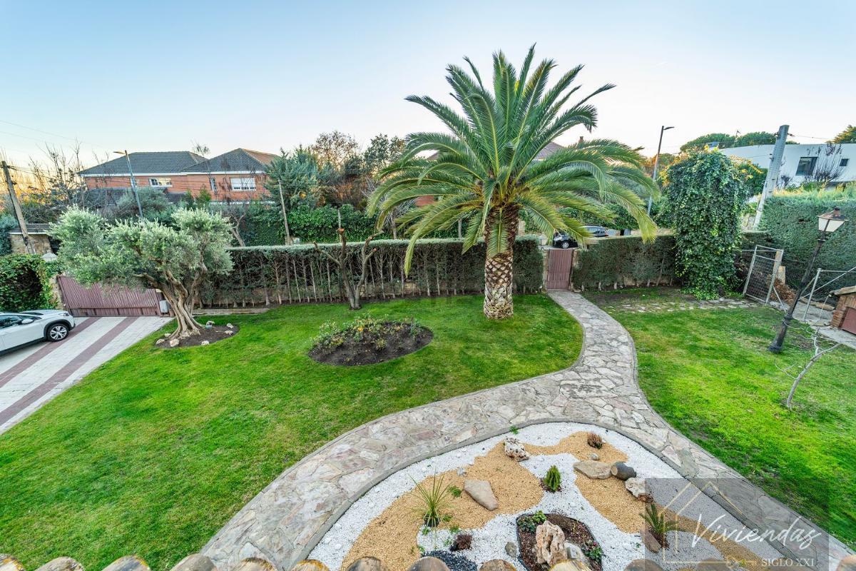 For sale of villa in Boadilla del Monte