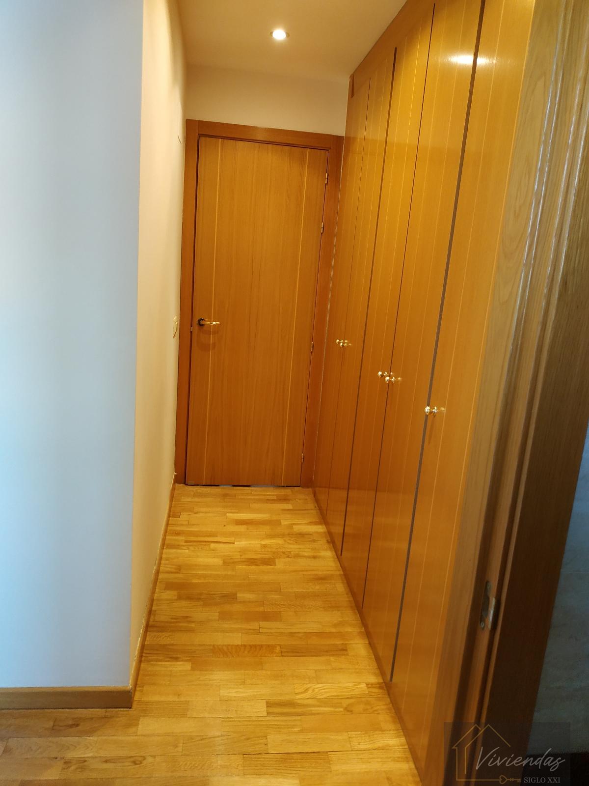 For sale of flat in Arroyomolinos