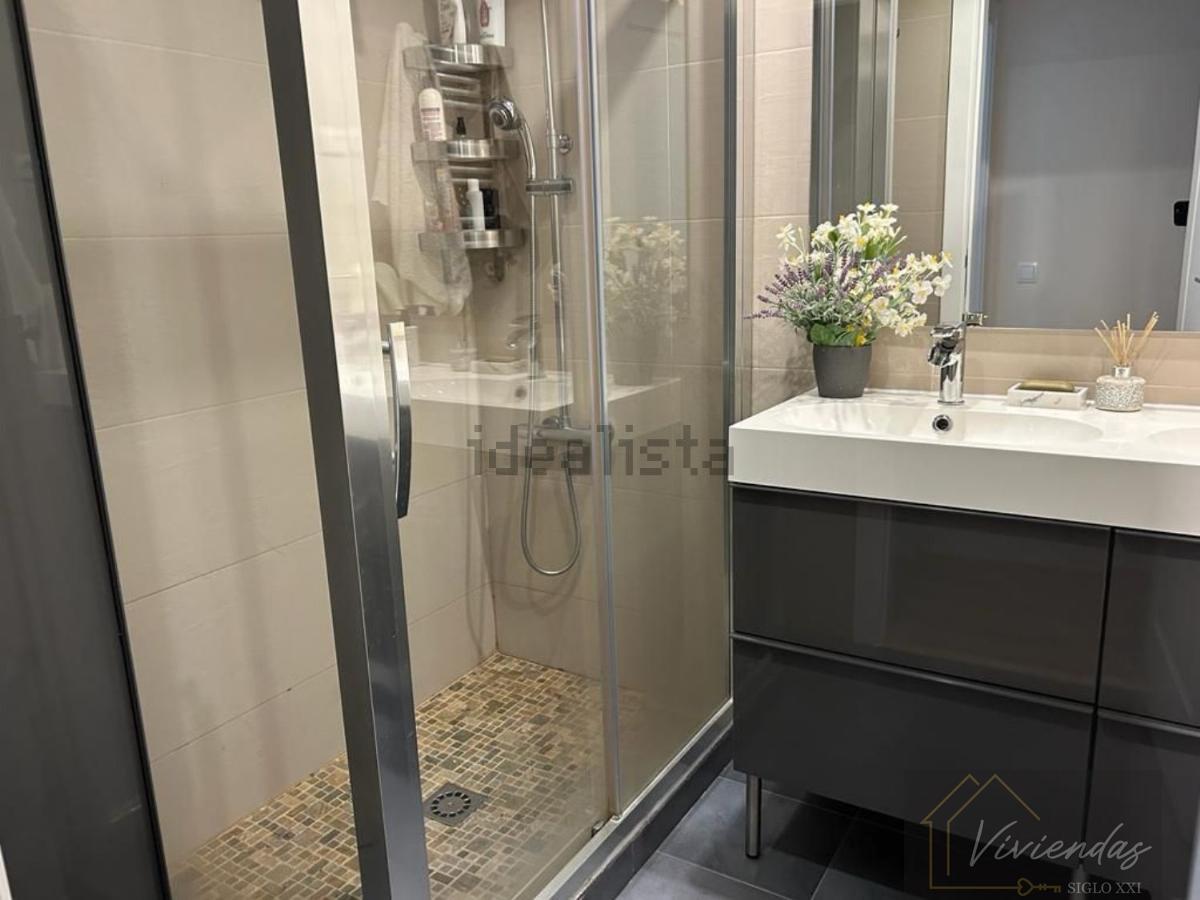 For sale of flat in Boadilla del Monte