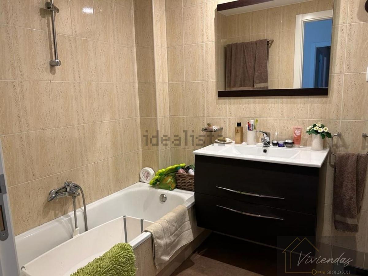 For sale of flat in Boadilla del Monte