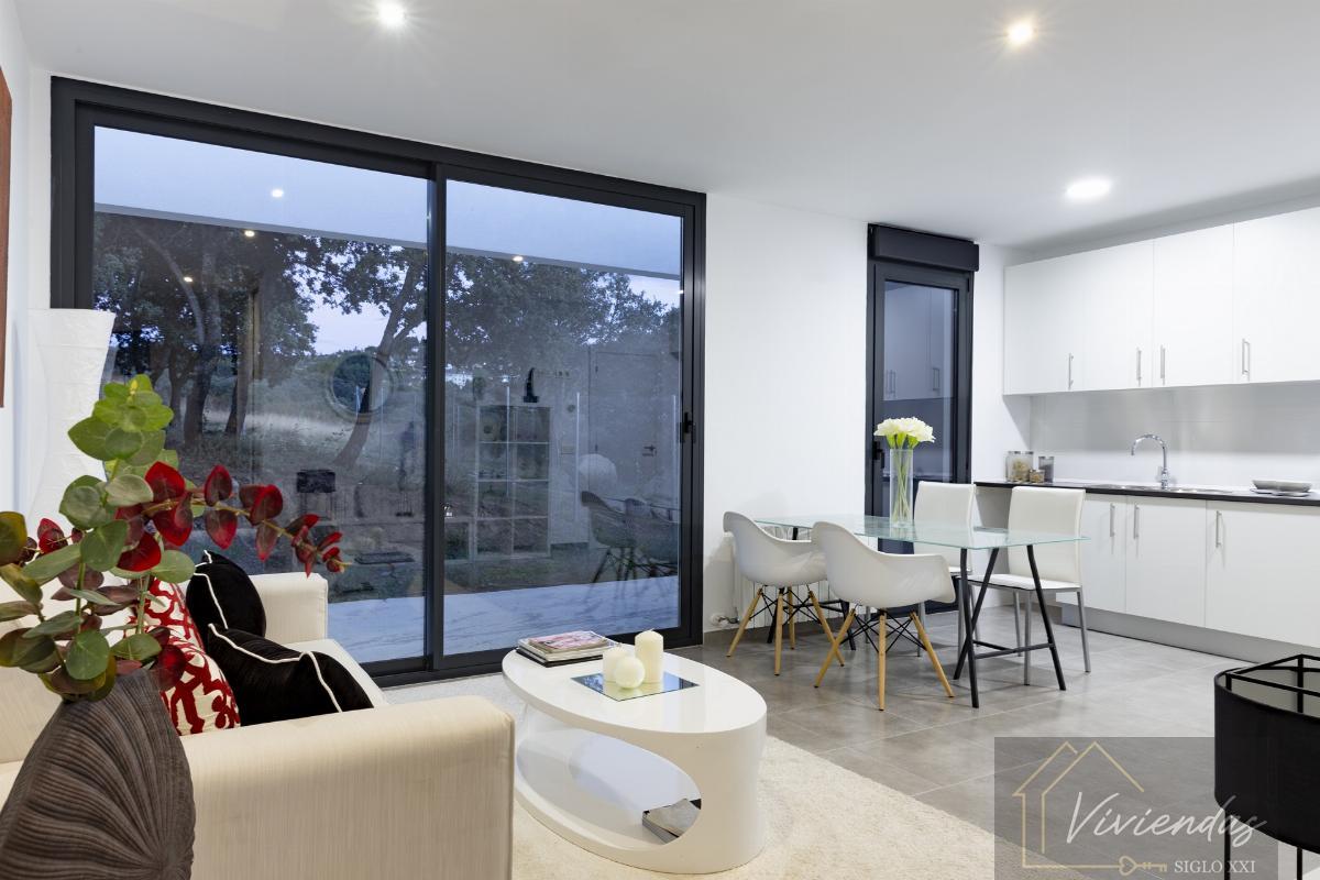 For sale of new build in San Rafael
