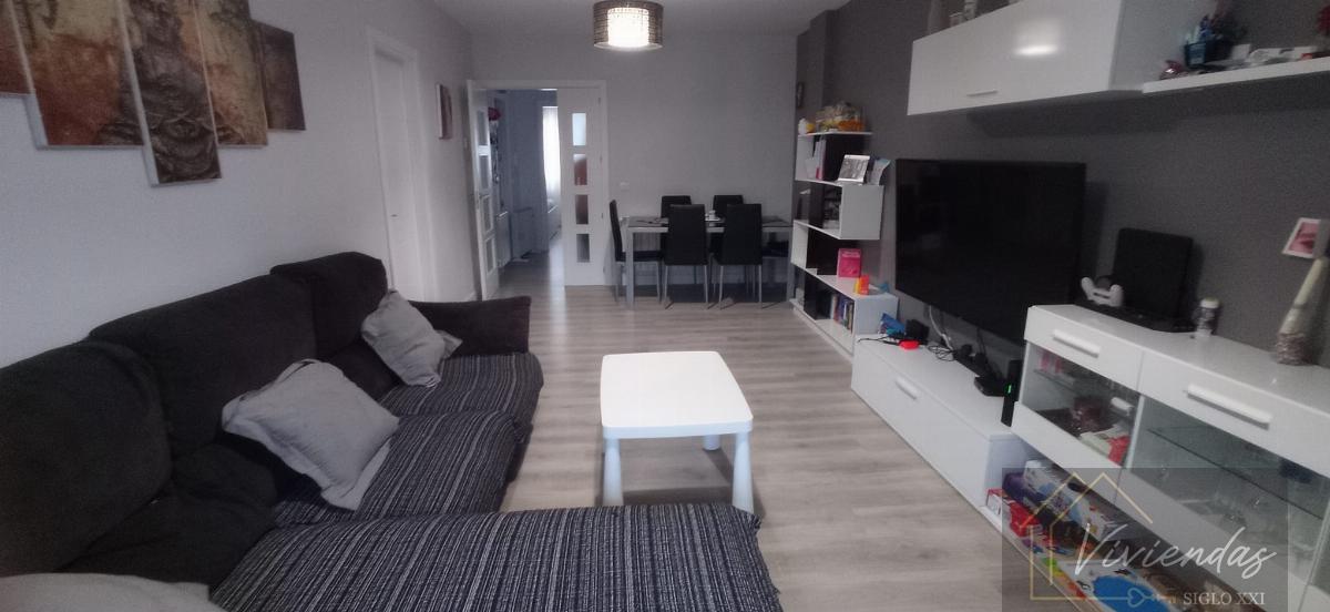 For sale of duplex in Villanueva de Perales