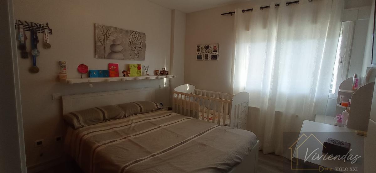 For sale of duplex in Villanueva de Perales