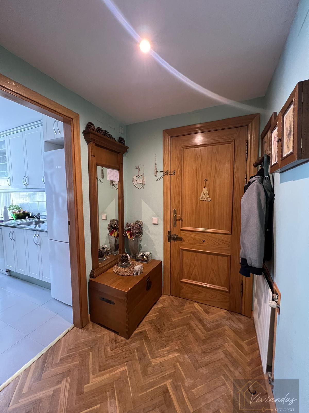 For sale of flat in Boadilla del Monte