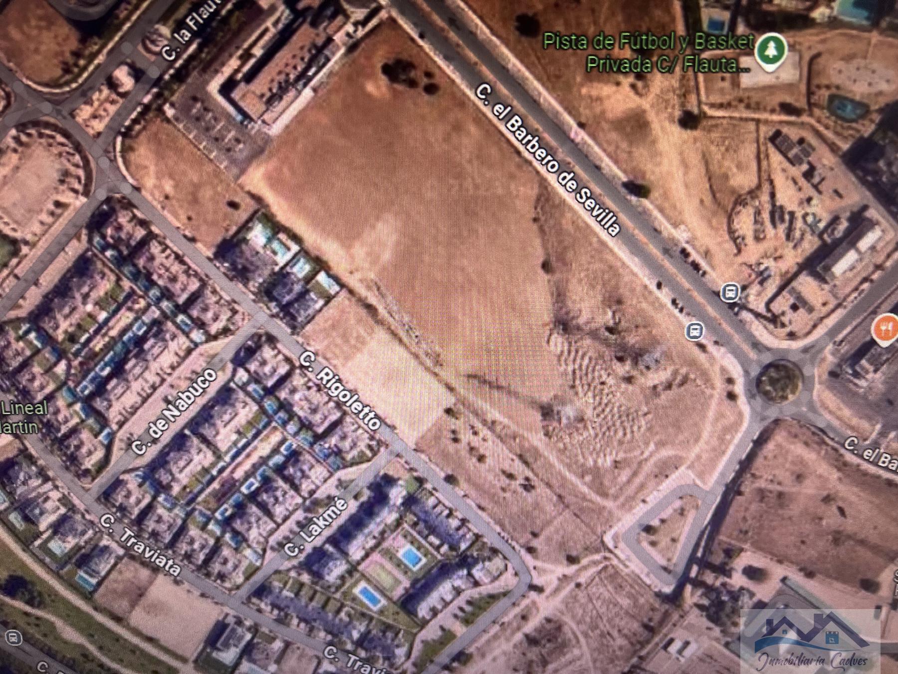 For sale of land in Majadahonda