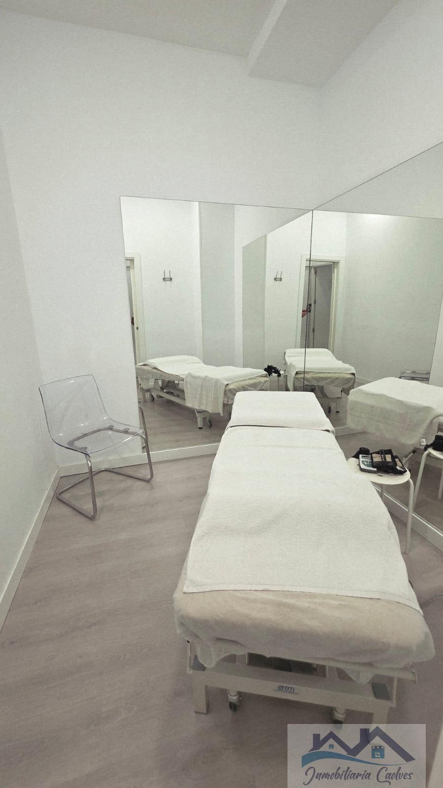 Venta de local en Villanueva del Pardillo