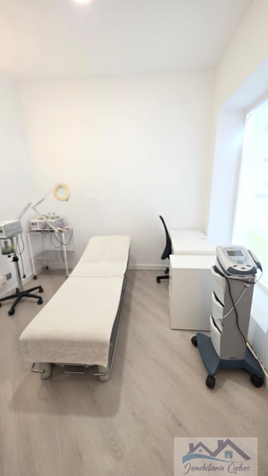 Venta de local en Villanueva del Pardillo