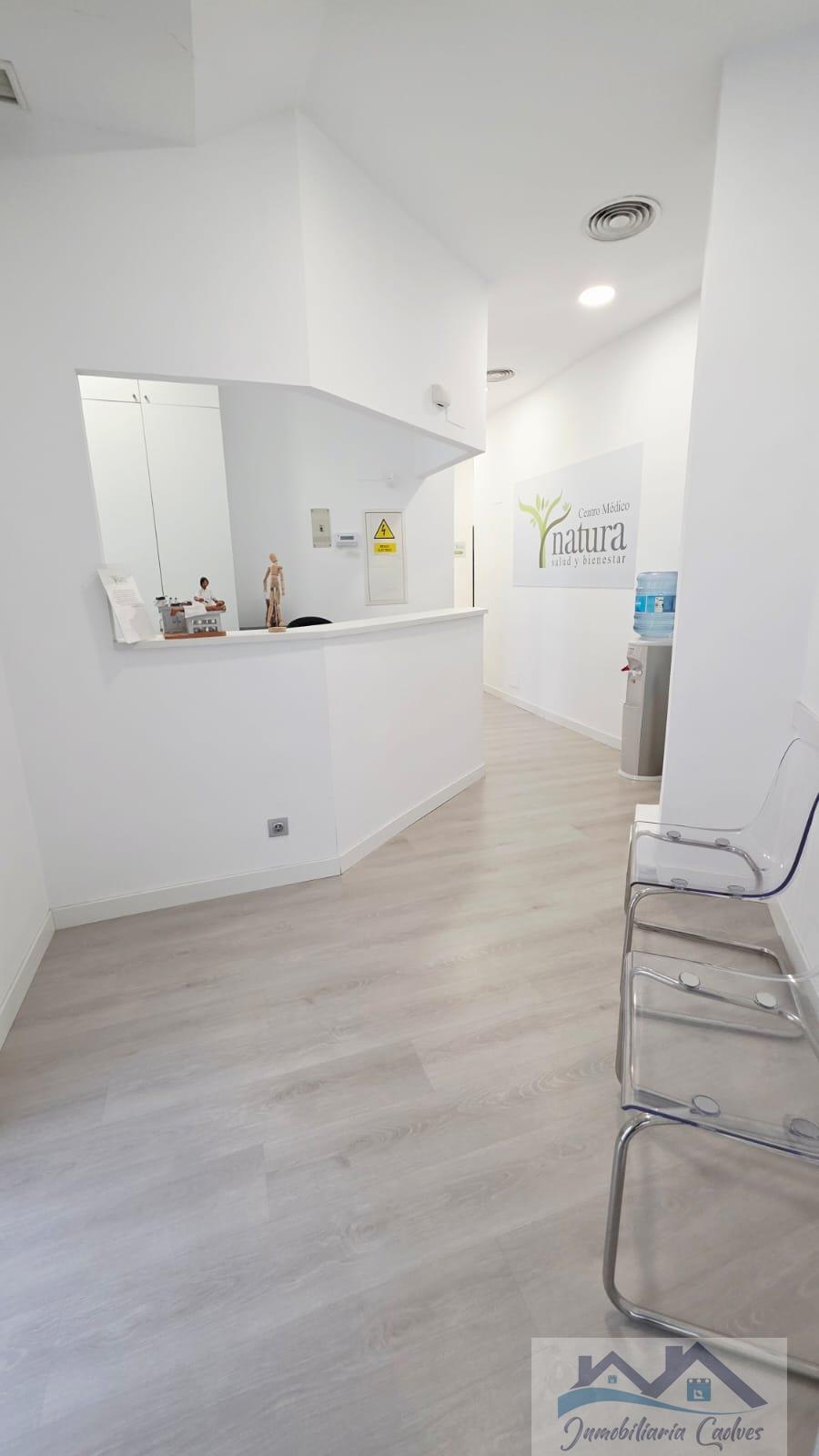 Venta de local en Villanueva del Pardillo