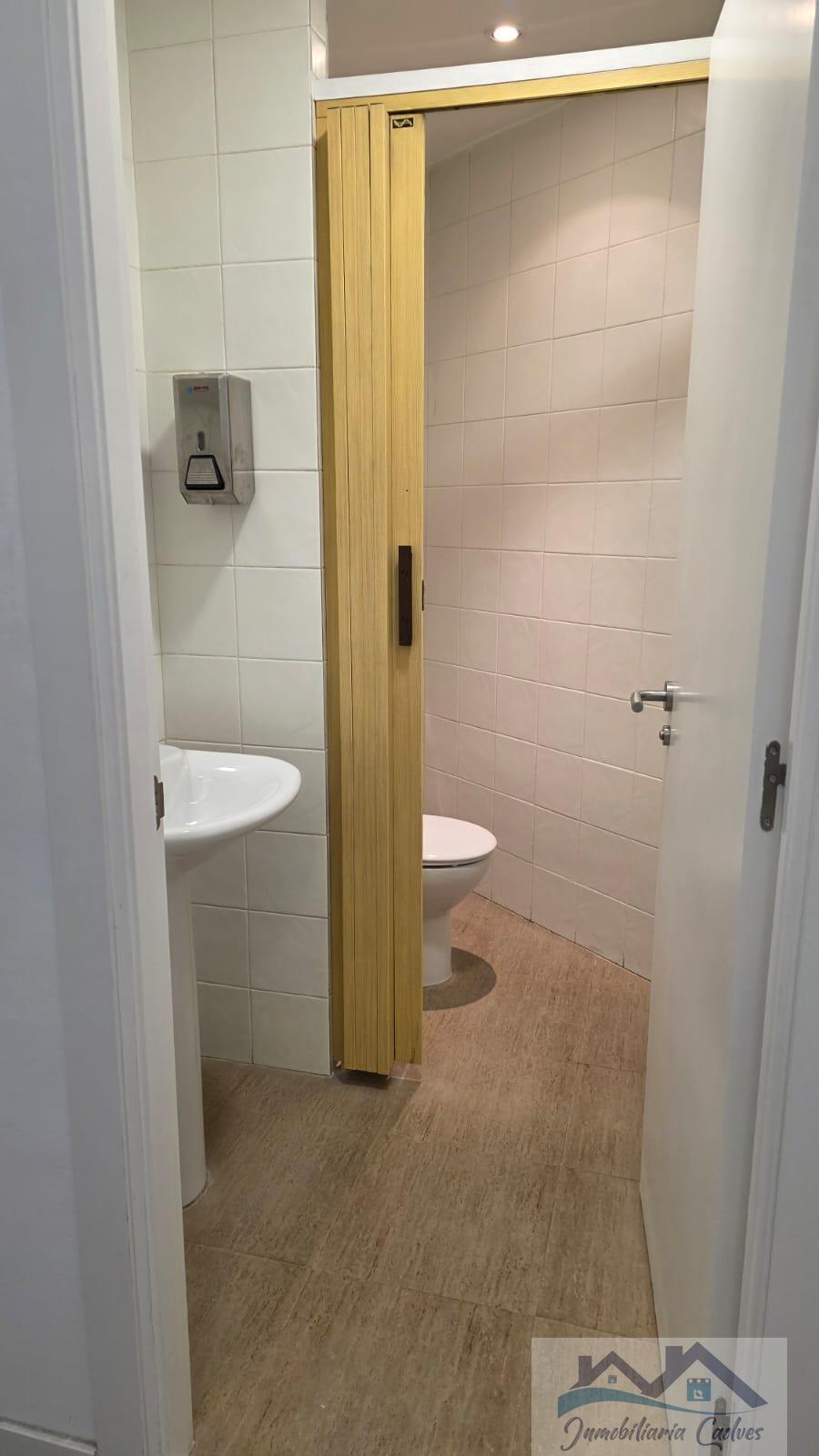 Venta de local en Villanueva del Pardillo