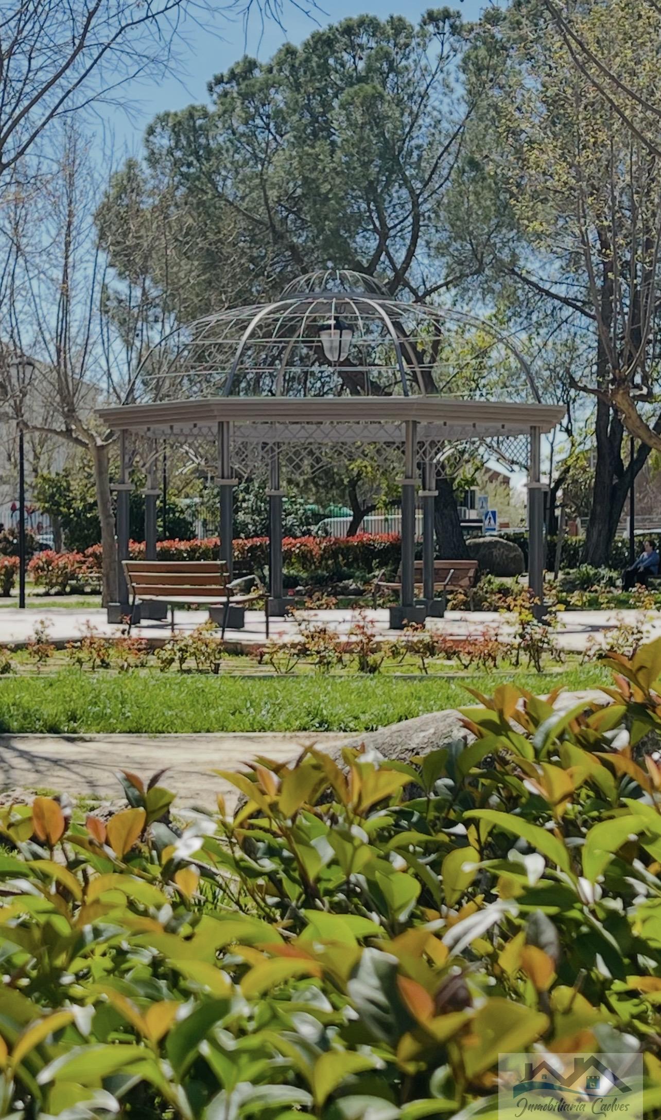 Venta de local en Villanueva del Pardillo