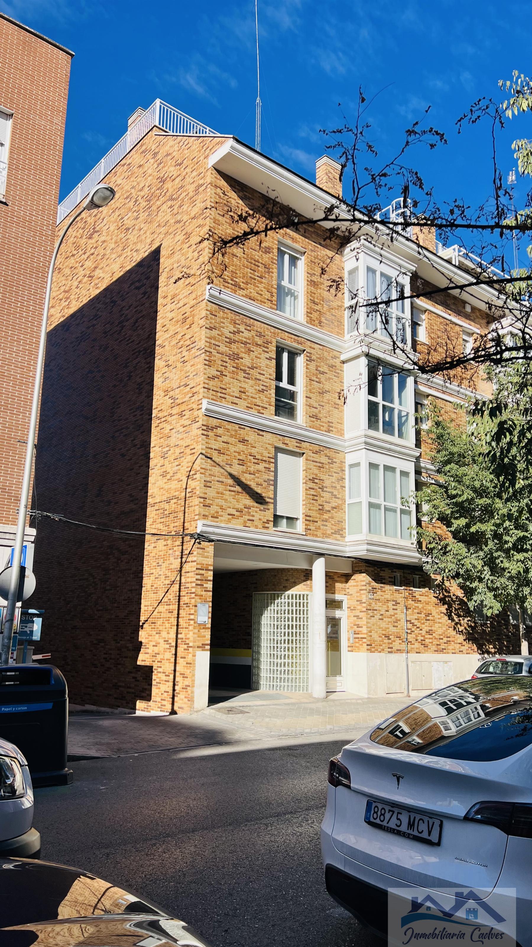 Venta de garaje en Madrid