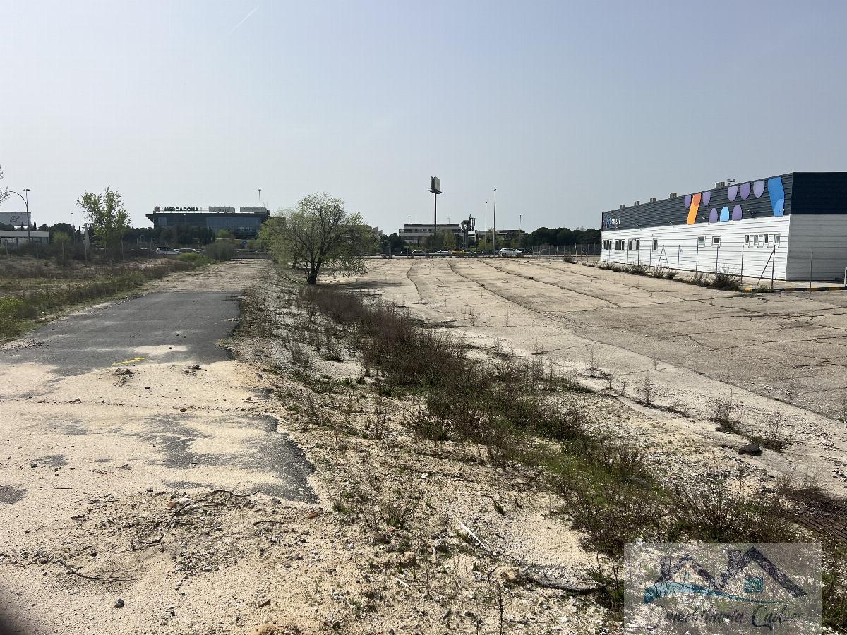 For sale of land in Las Rozas