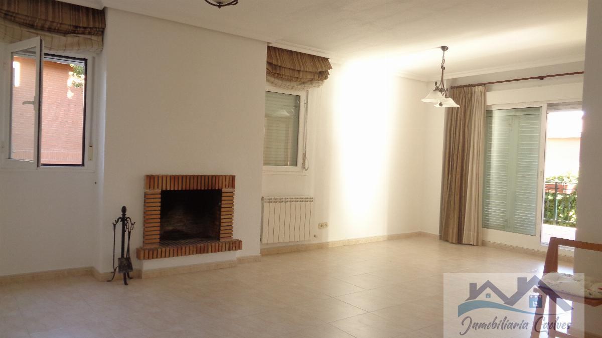 Venta de casa en Miraflores de la Sierra