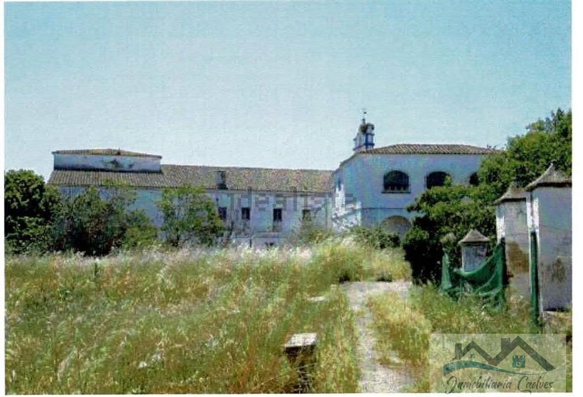 For sale of house in Fuente del Maestre