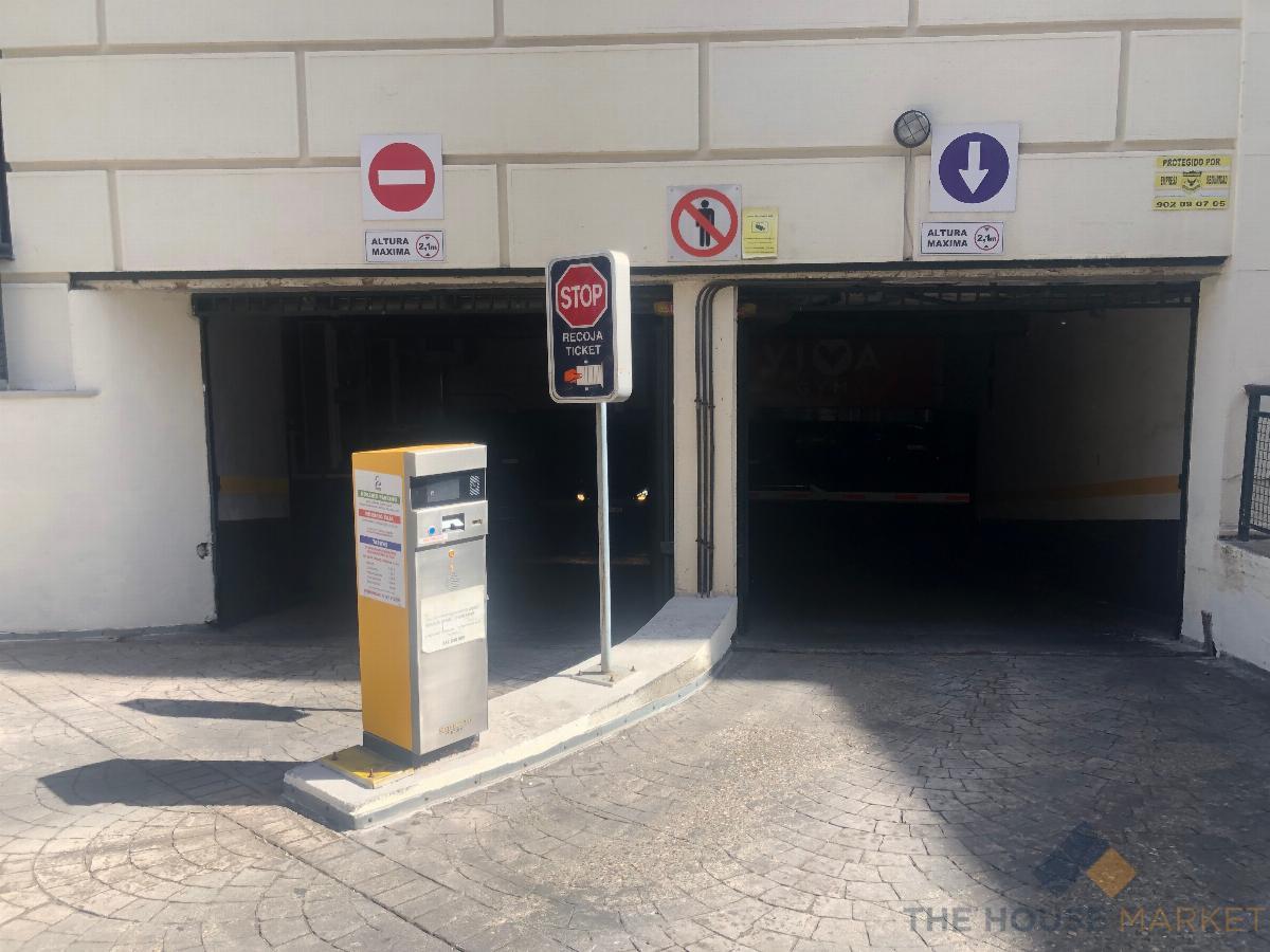 For sale of garage in Móstoles