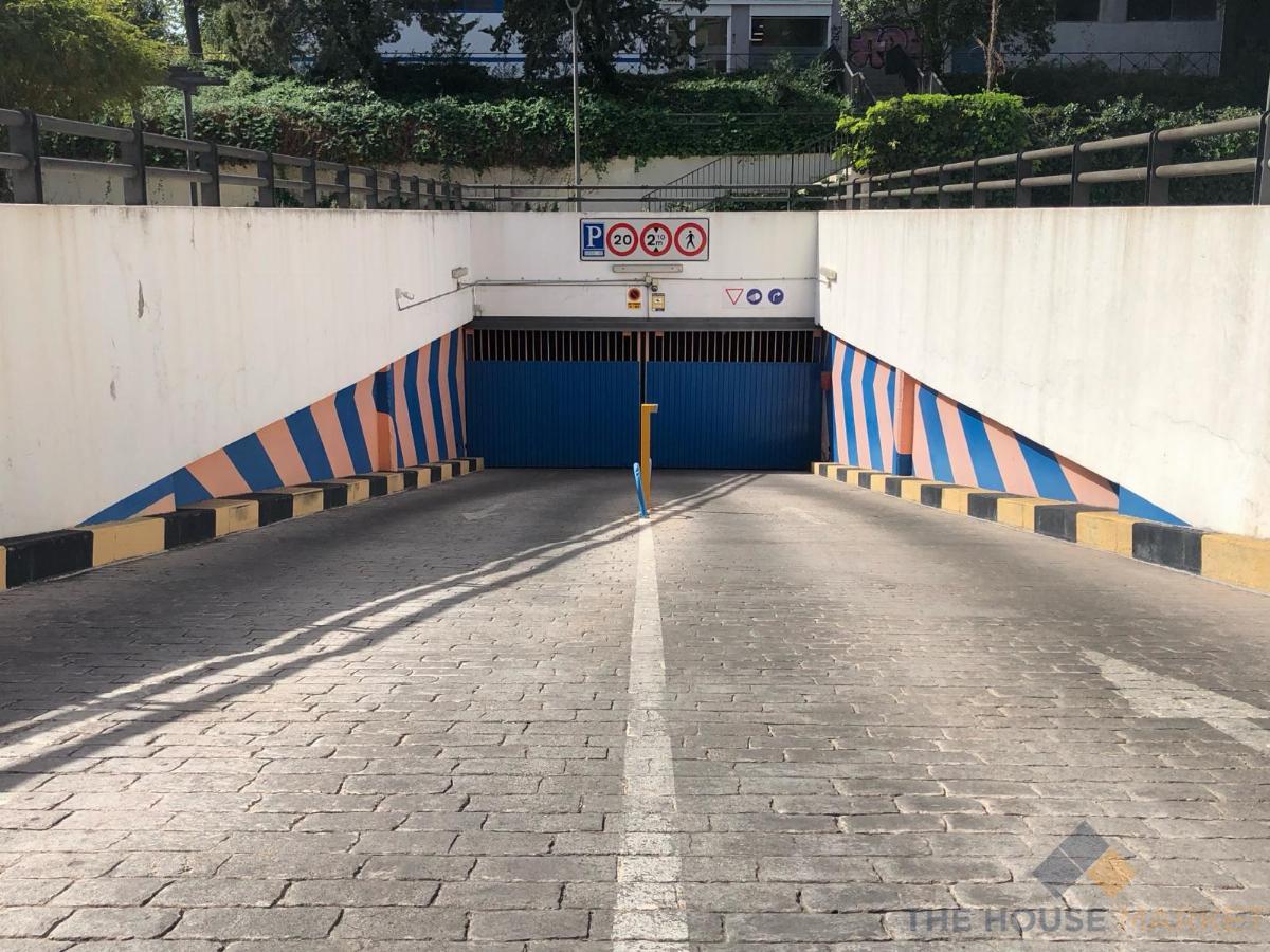 Venta de garaje en Móstoles