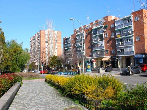 For sale of flat in Madrid