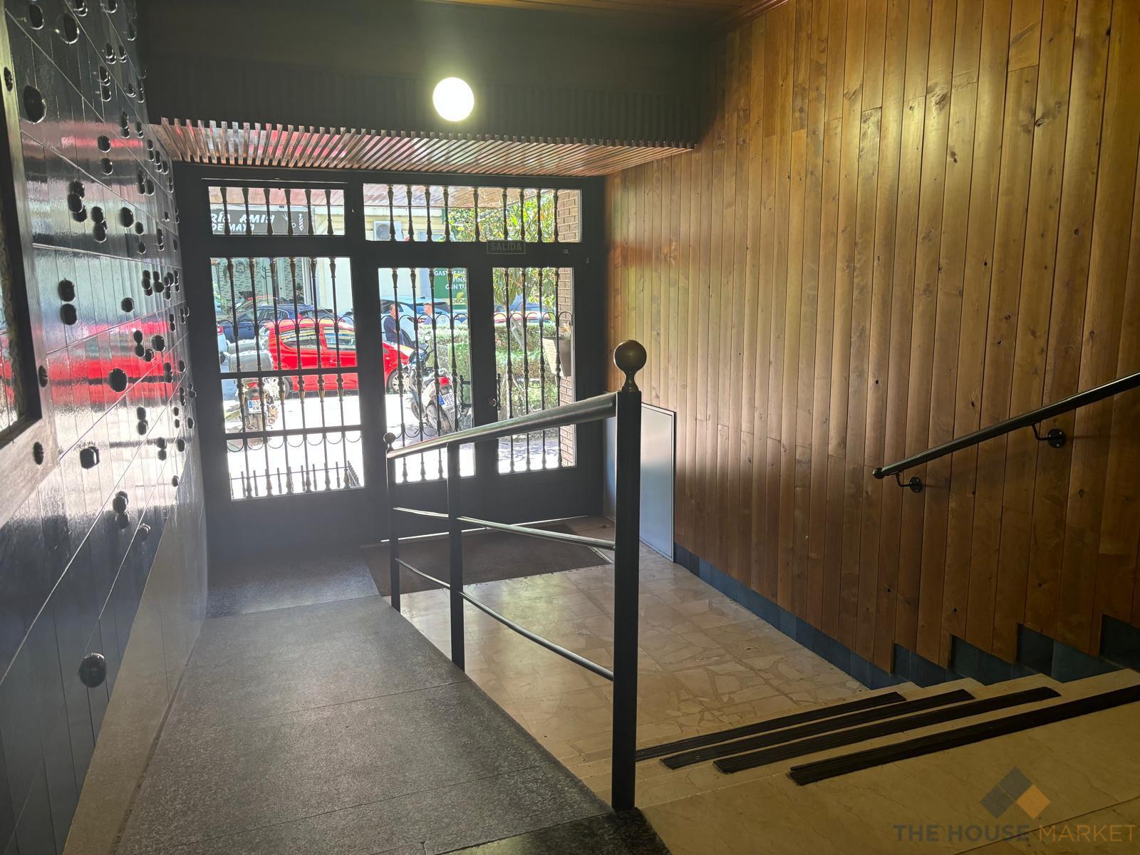 For sale of apartment in Móstoles
