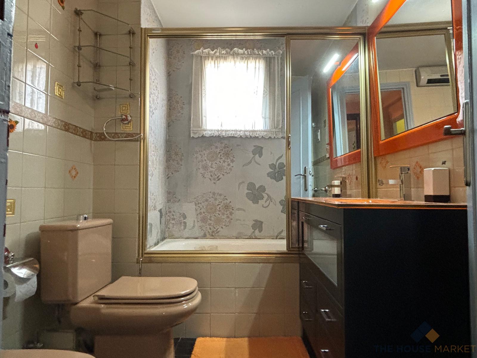 For sale of apartment in Móstoles