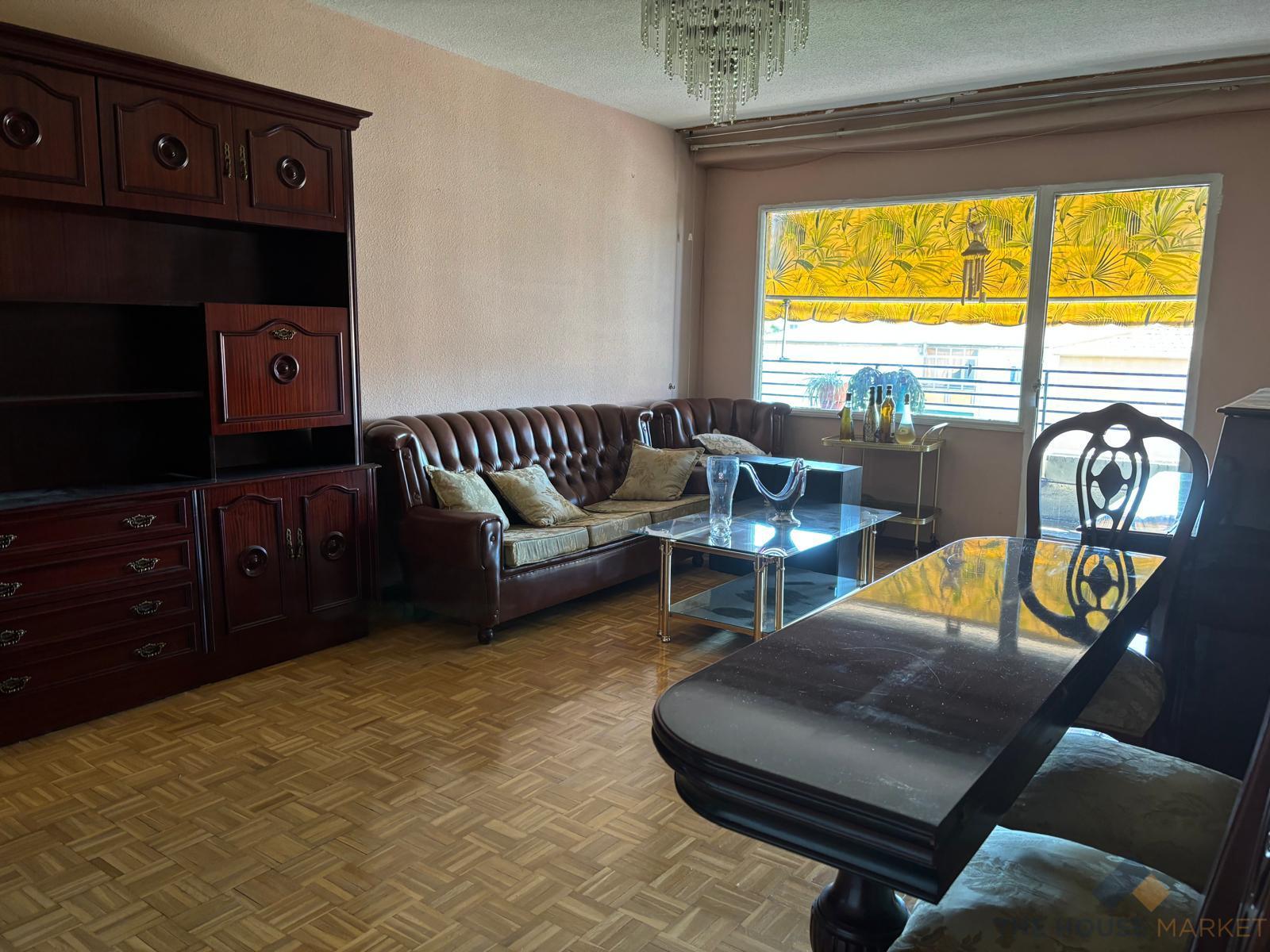 For sale of apartment in Móstoles