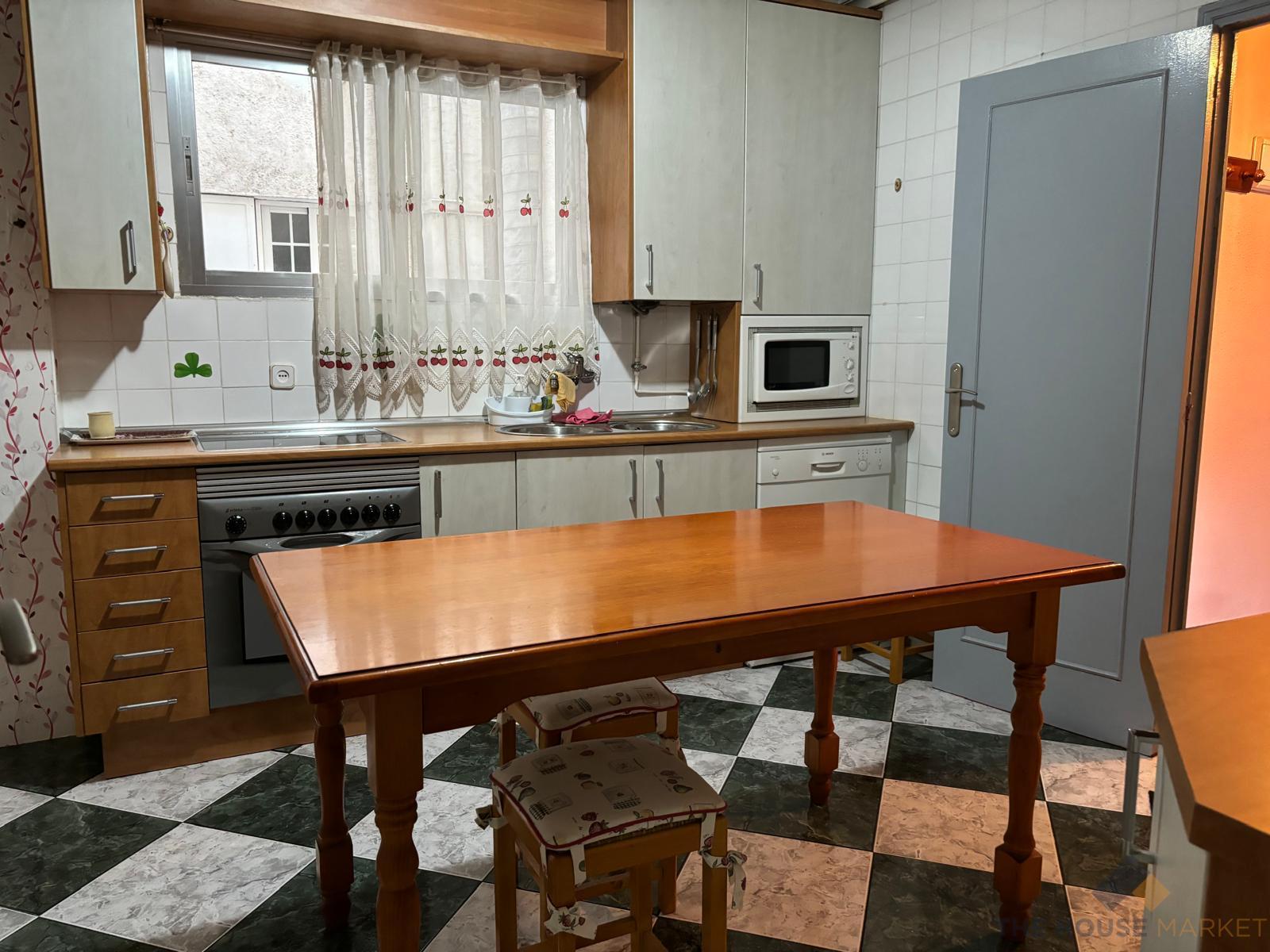 For sale of apartment in Móstoles
