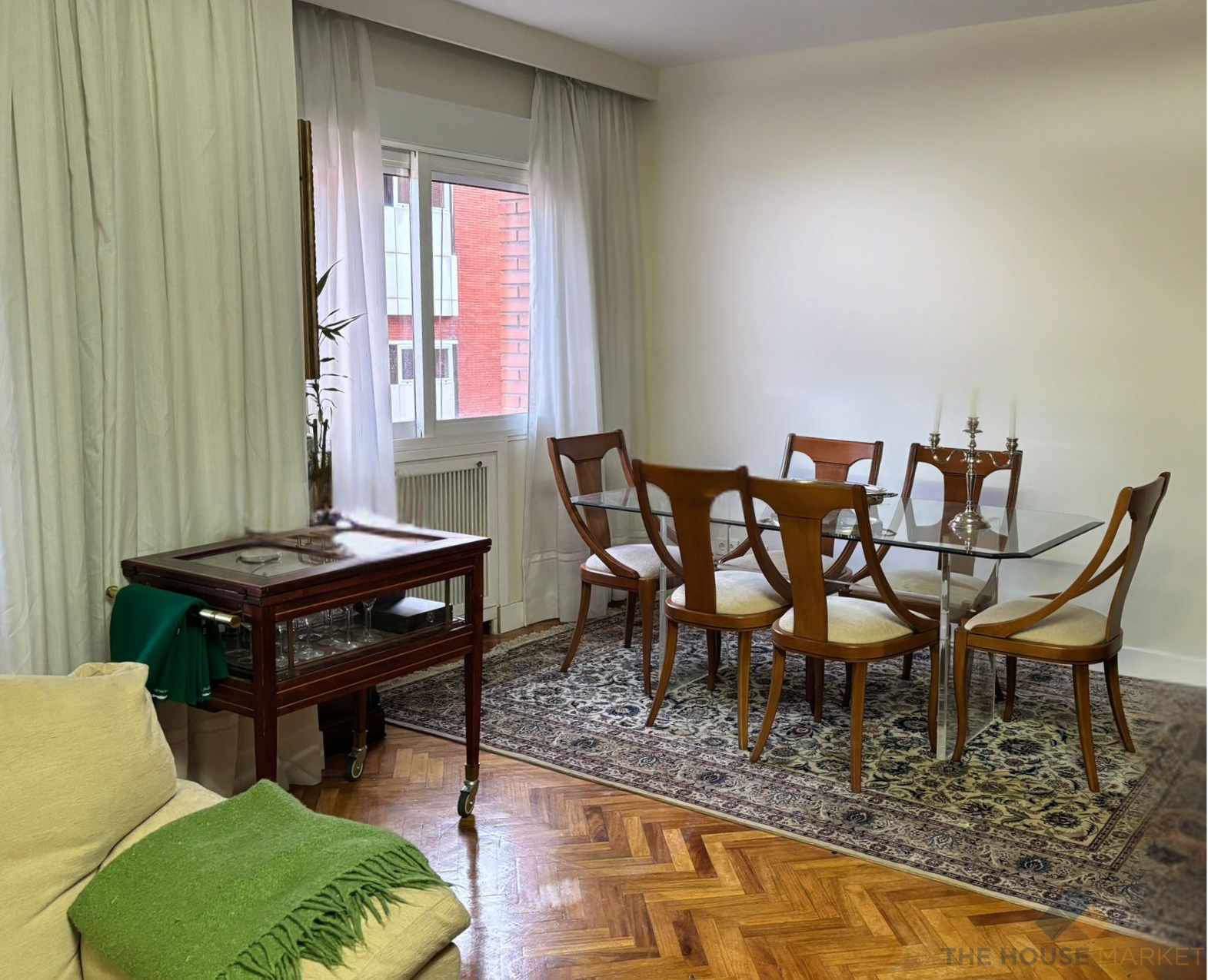 For sale of apartment in Madrid