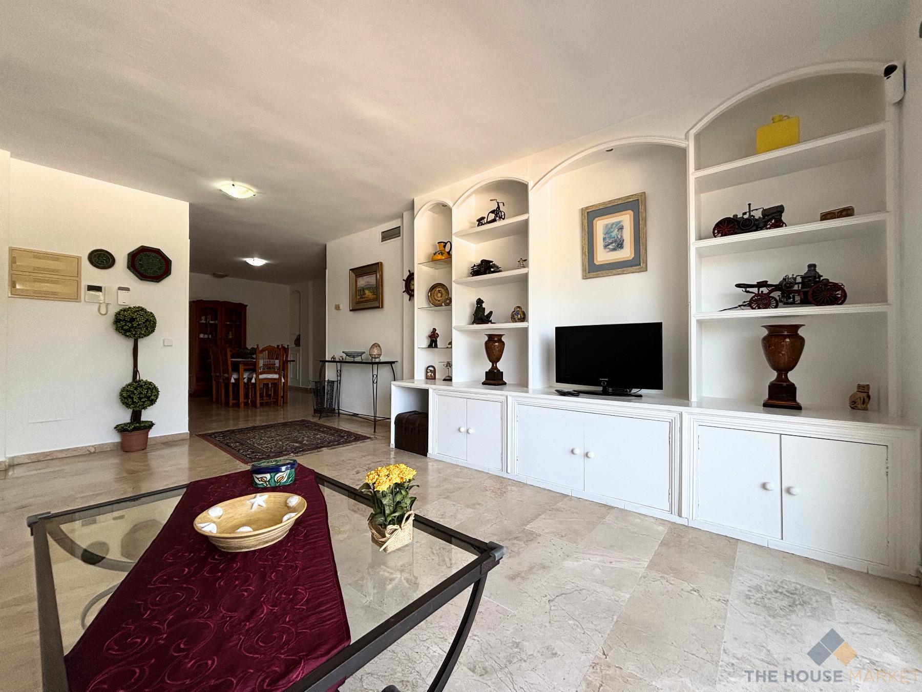 For sale of flat in Marbella