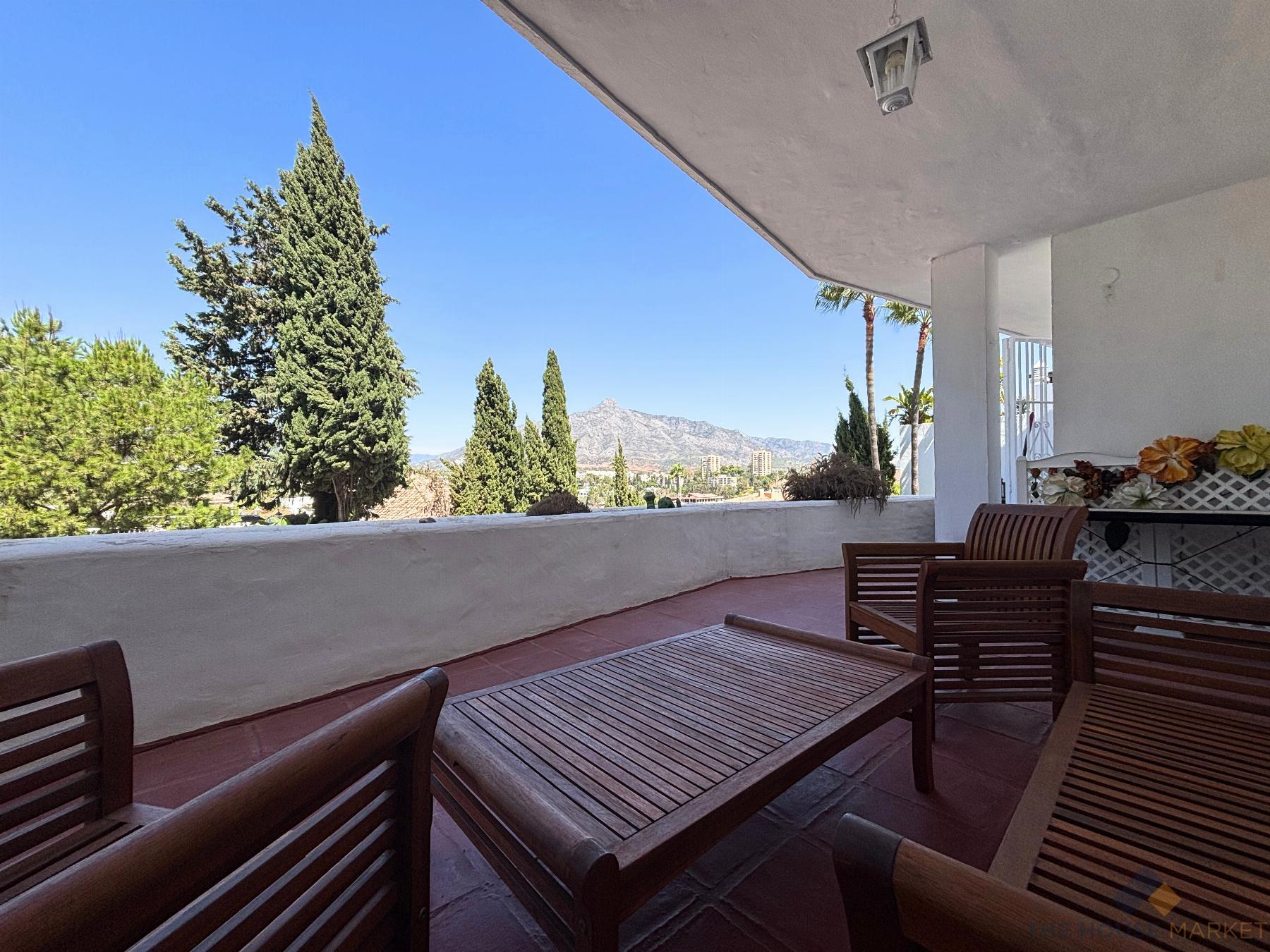 For sale of flat in Marbella