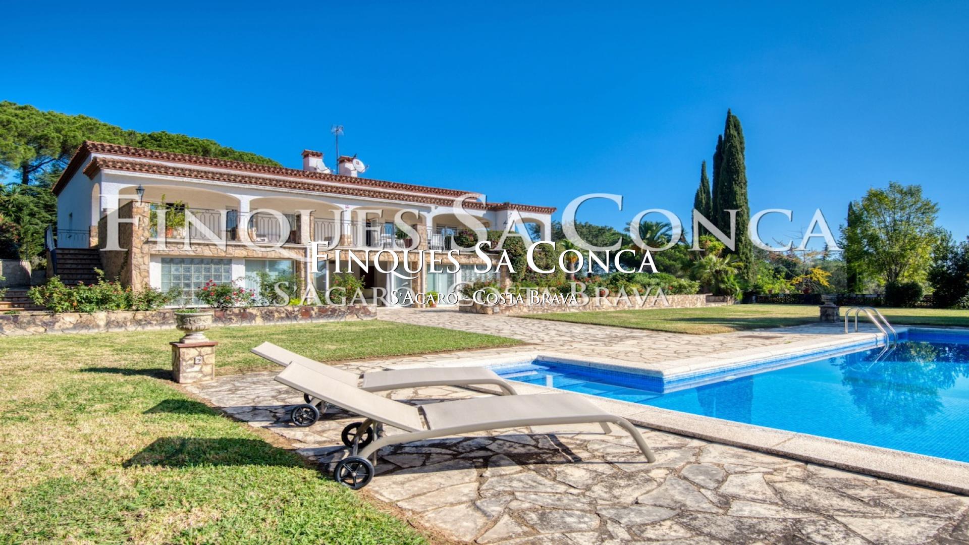 For sale of house in Sant Feliu de Guíxols