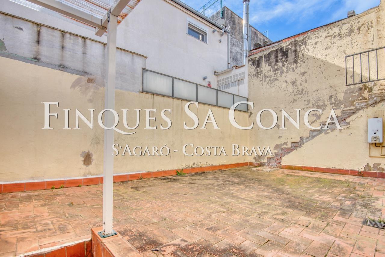 Venta de local en Sant Feliu de Guíxols