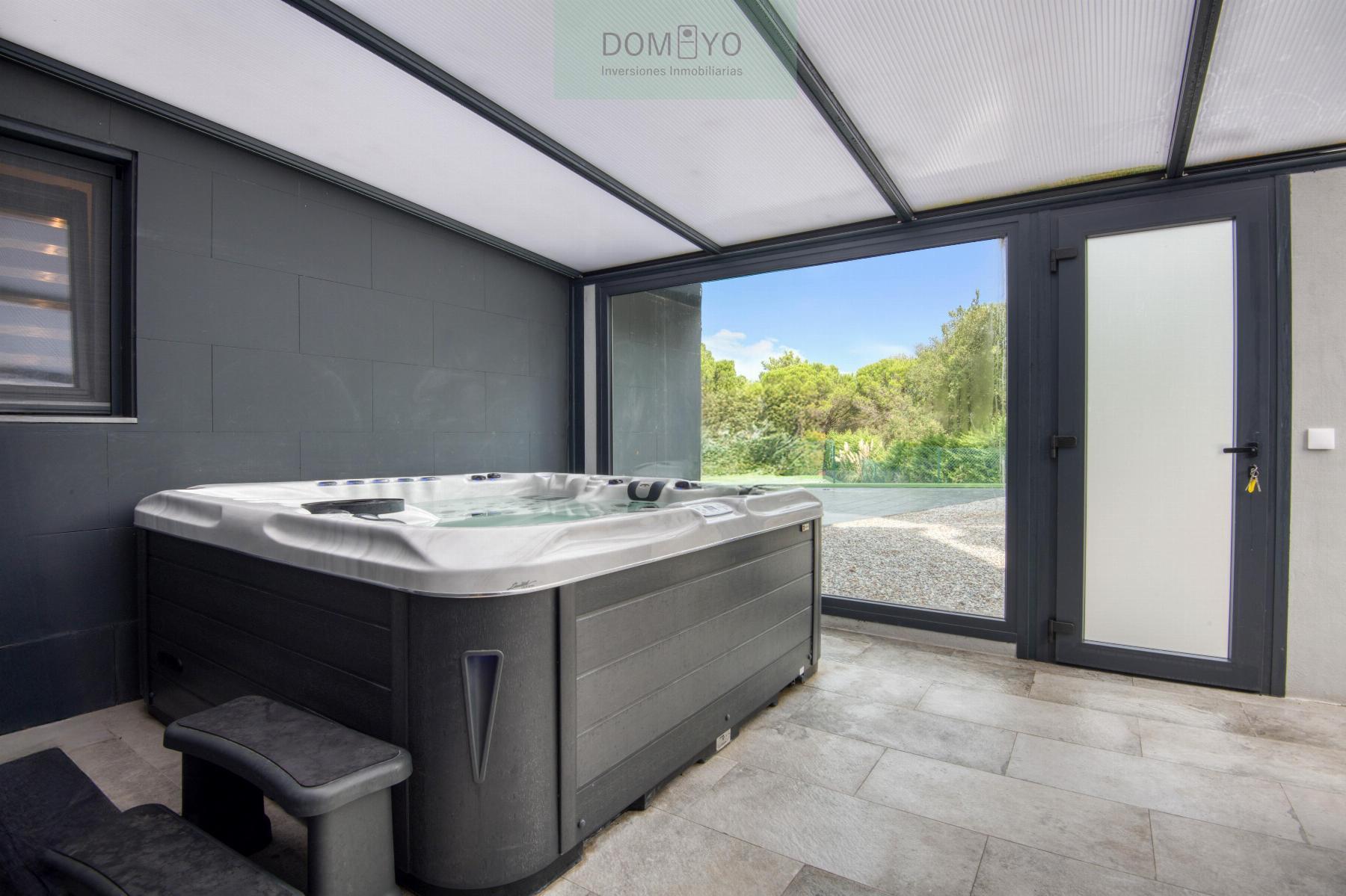 Venta de chalet en Santa Cristina D´aro