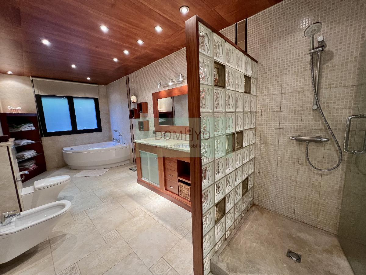 Baño suite