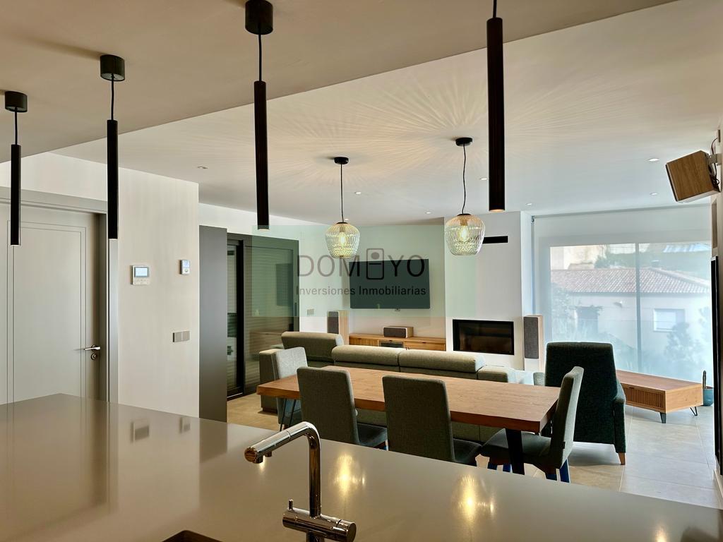 For sale of house in Lloret de Mar