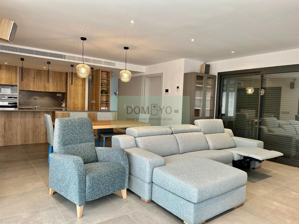 For sale of house in Lloret de Mar